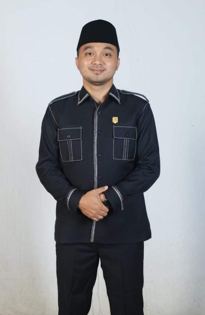 Ketua DPRD Kabupaten Tebo,Khalis Mustiko,S.H 